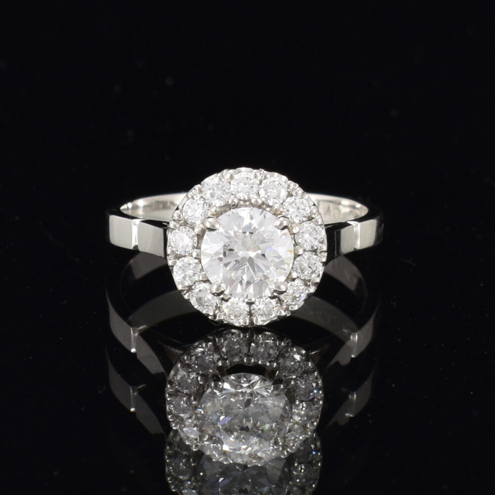 Front view of platinum and diamond ring, centre diamond 1.05ct